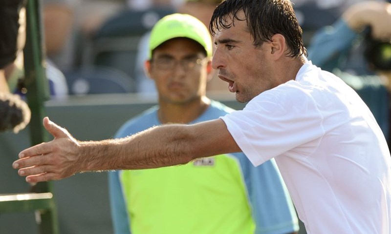 Dodig ispustio servis za meč, Isner slavio u tie breaku trećeg seta