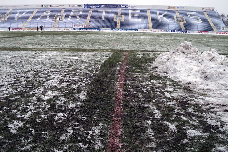 FANATIK: Kad se male ruke slože...