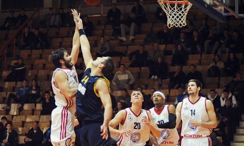 Andrić vs. Krapić: Astani pobjeda, Krapić joj ubacio 23 poena