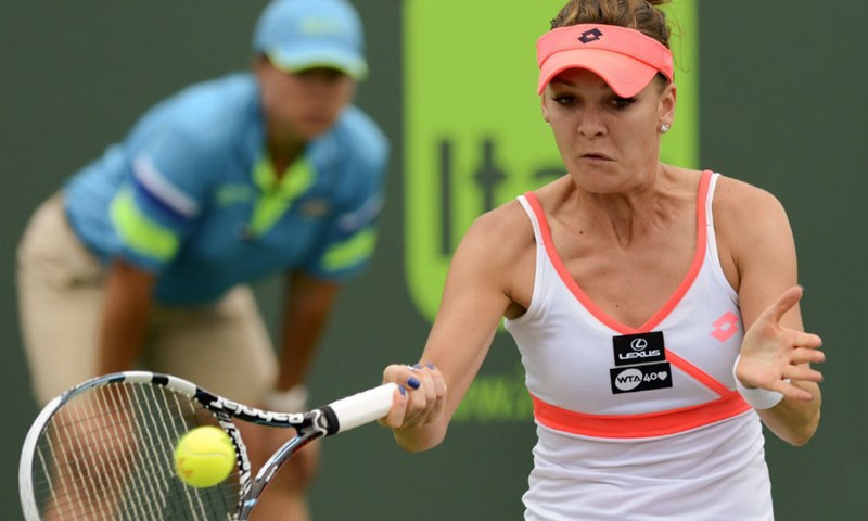 Flipkens i mreža zajedno protiv Radwanske, Radwanska svejedno jača
