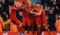 Carragher: "Siguran sam da će Gerrard potpisati novi ugovor i završiti karijeru u Liverpoolu"