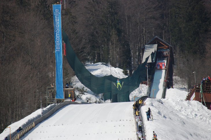 Mladi Slovenac Nik Heberle doživio težak pad na testiranju na Planici