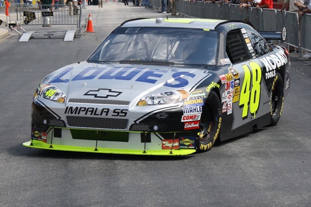 Jimmie Johnson osmom pobjedom u karijeri potvrdio dominaciju u Martinsvilleu
