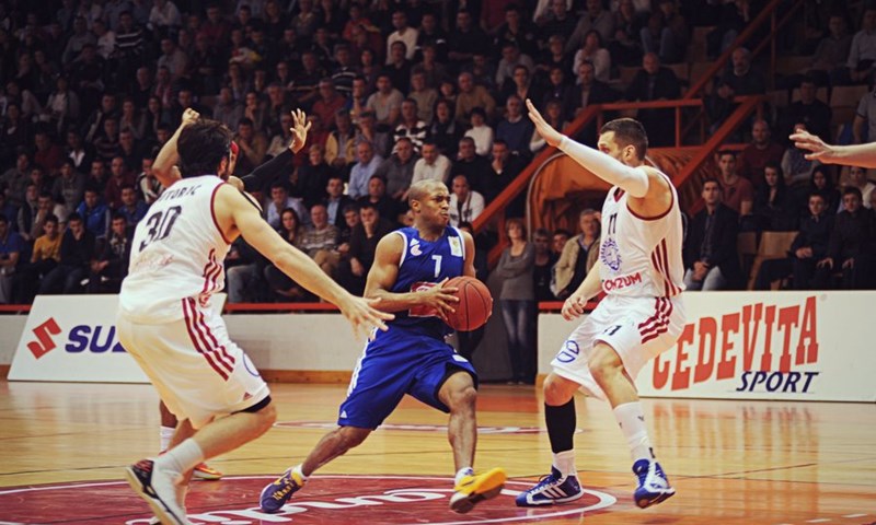 Cibona i dalje stopostotna, pobjednički prošli i Baldekin
