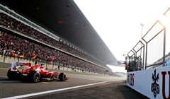 Fernando Alonso u kineskoj borbi strategija odjurio do pobjede