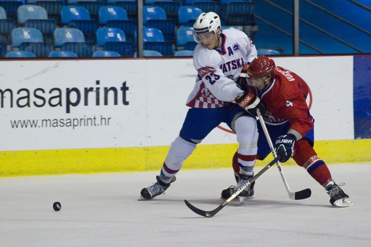 Borna Rendulić u zadnjoj minuti s igračem manje izborio produžetak
