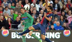 Video: Villa promašio s bijele točke, Fabregas u završnici slomio Levante, Malaga pregažena u Valenciji