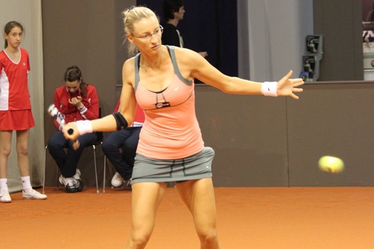 Mirjana Lučić-Baroni pokleknula u završnici trećeg seta u trećem kolu Birminghama