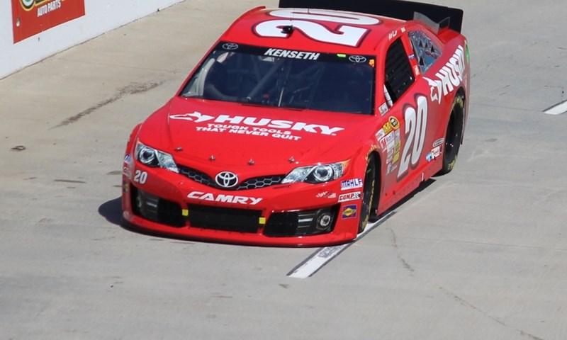 NASCAR: Kenseth upisao treću ovosezonsku pobjedu, Hamlin drugi u povratničkoj utrci