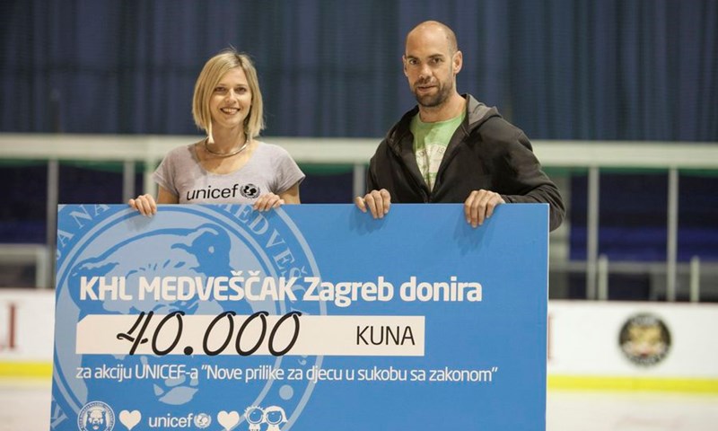 Hokejaši Medveščaka i UNICEF zajedno za "Nove prilike" djeci