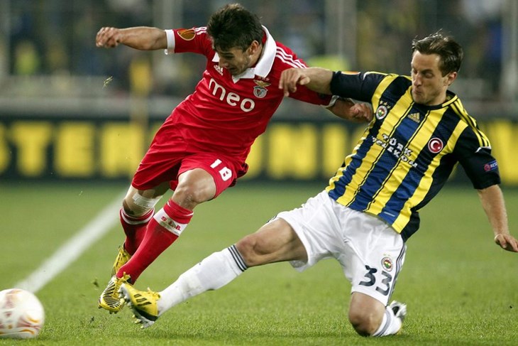 Video: Fenerbahče s minimalnom pobjedom protiv Benfice čeka uzvrat i nada se finalu