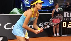 Razigrana Ivanović prekinula niz Šarapove, Williams i Li također u četvrtfinalu