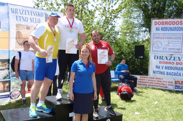 Premeru s novim osobnim rekordom na centimetar od A norme za SP