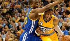 Video: Nuggetsi izborili povratak u Oakland, Grizzliesima prednost protiv Clippersa