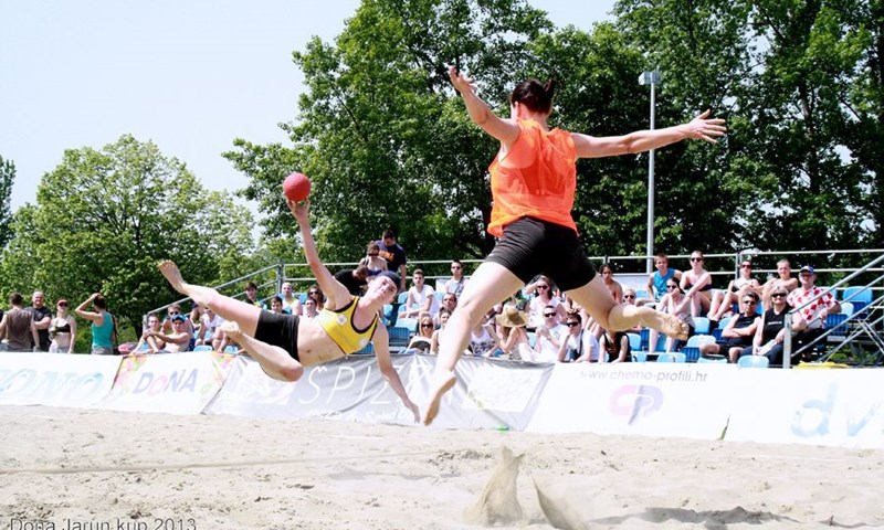 Video: Prijenos uživo završnice turnira u rukometu na pijesku Dona Jarun kup 2013.