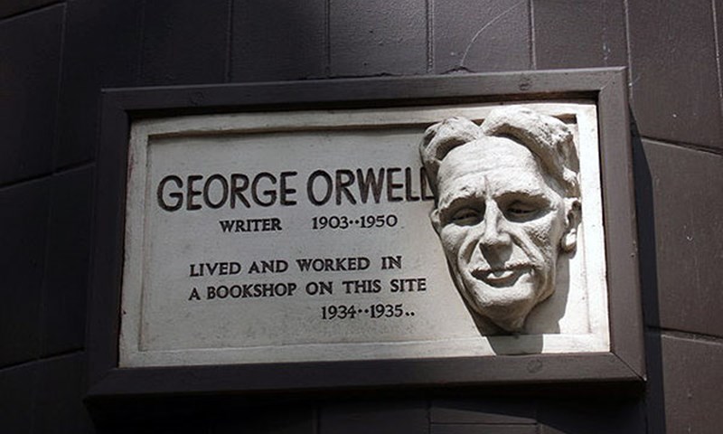 Orwell: "Sport je rat bez vatrenog oružja"