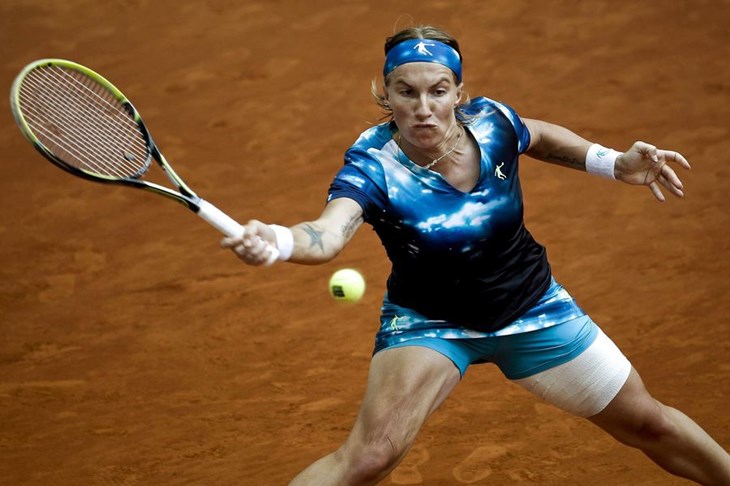Williams i Šarapova bez izgubljenog seta do trećeg kola Madrida, Kuznecovoj ruski dvoboj