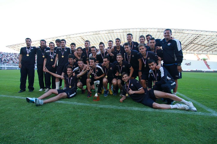 Juniorski Kup ponovno u vitrini Dinama, Špehar zabio 'svojim' Osječanima