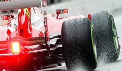 Alonso prvi pa drugi u Barceloni, Red Bullovi s dna do vrha