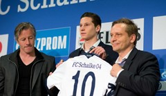 Schalke nastavlja s Kellerom na klupi