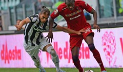 Video: Juventus u posljednjoj domaćoj utakmici remizirao s Cagliarijem, Catania bolja od Pescare