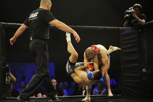 Hrvatska MMA liga ima svoje prve polufinaliste, spektakl u Ciboni donio niz preokreta