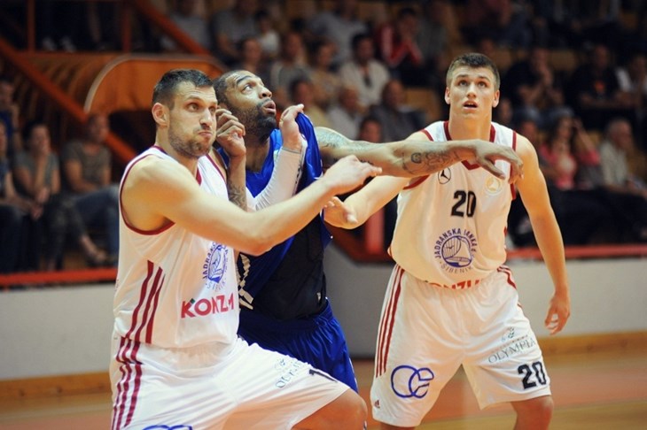 Romeo Travis otišao u Ukrajinu, Delaša bi Cedevita, Nazora Split?