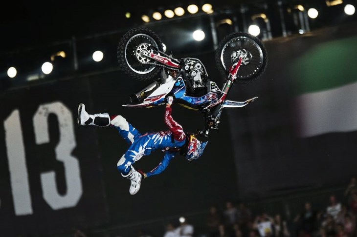 Spektakularni X Fighters u Dubaiju: Torres na tronu