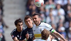 Bayern superiorno do naslova i negativnog rekorda