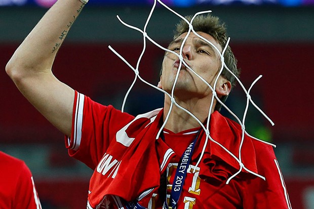 Ako ne uspije dovesti Rooneya, Chelsea se okreće - Mandžukiću?