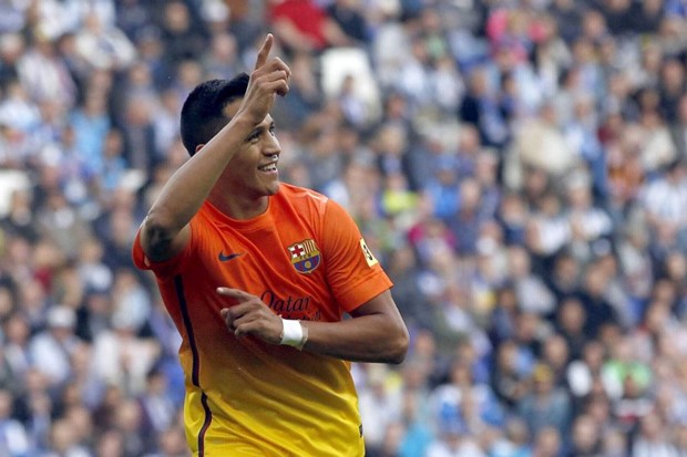 Video: Alexis Sanchez načeo, a Pedro dovršio Espanyol za trijumf Barcelone u katalonskom derbiju