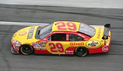 Video: Kevin Harvick drugi put u tri godine slavio u Charlotteu