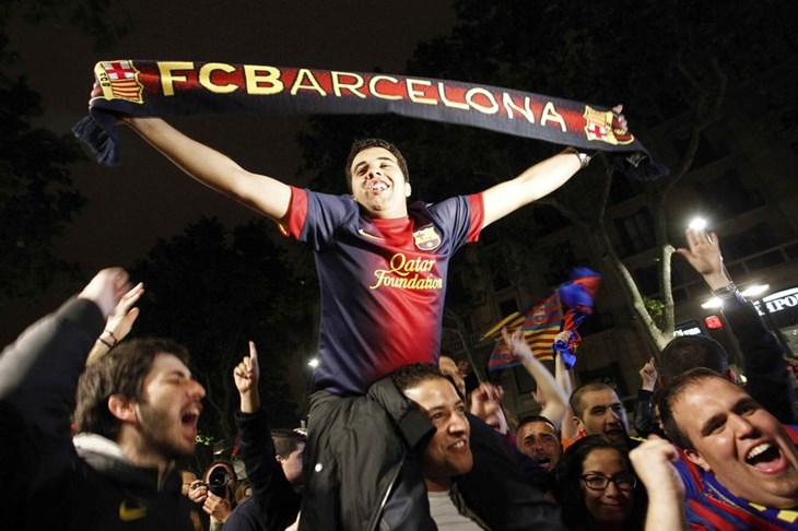 Video: Fabregas minutu prije kraja odveo finale u produžetak, Barca stigla do novog trofeja nakon jedanaesteraca