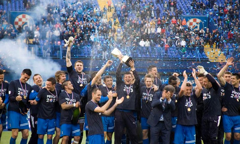 Osmi uzastopni naslov prvaka pokvarilo ispadanje u osmini finala Kupa