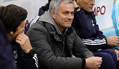 Jose Mourinho i službeno u Chelseaju