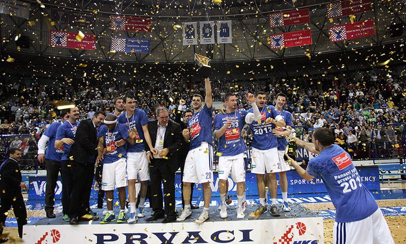 Cibona obranila naslov, 18. titula prvaka Vukova!