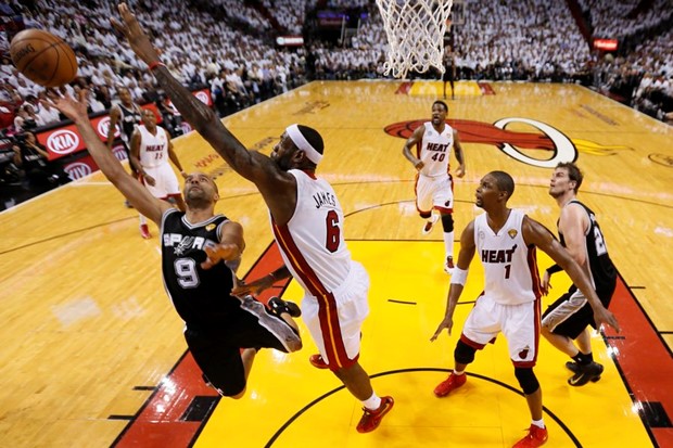 Video: Spursi na Floridi nastavili tradiciju pobjeđivanja u prvim utakmicama NBA finala