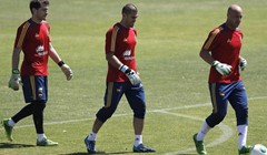 Pepe Reina prati Rafu Beniteza: španjolski vratar pred posudbom u Napoli