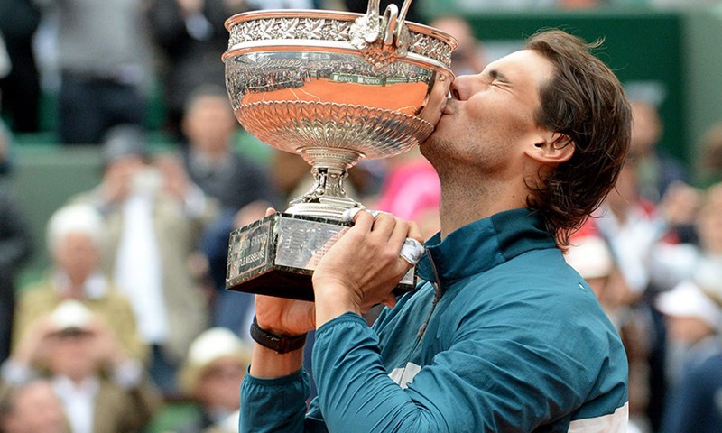 Nadal rutinski u tri seta do rekordnog osmog naslova na Roland Garrosu