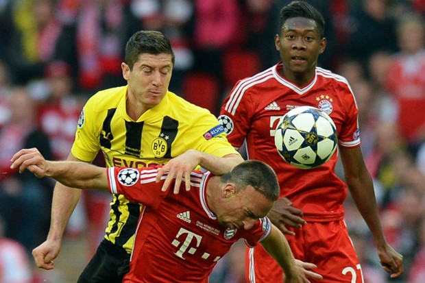 Robert Lewandowski potpisao petogodišnji ugovor s Bayernom