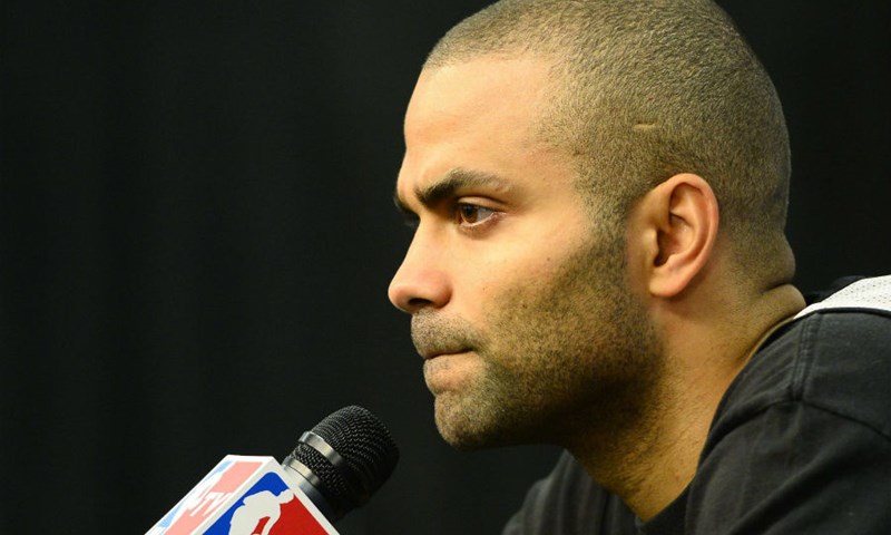 Nakon 17 godina Tony Parker napustio Spurse i pronašao novi angažman