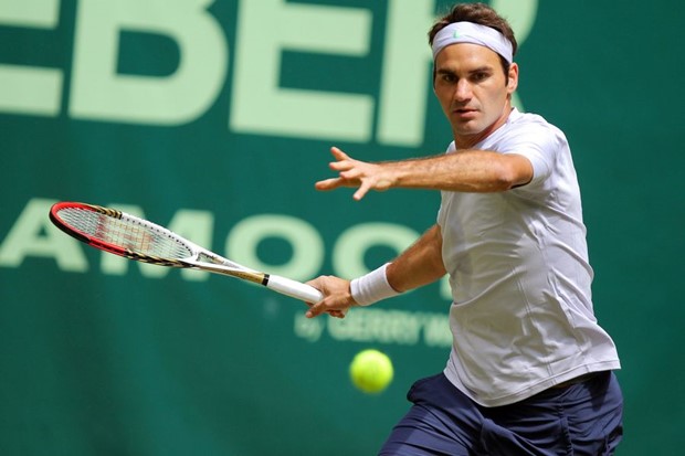 Federer za 40 minuta i bez izgubljenog gema do polufinala Hallea