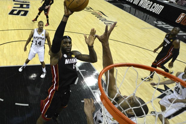 James: "Vratit ću se kao bolji igrač, to dugujem suigračima"