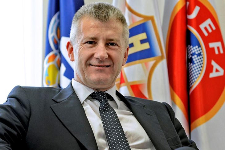 Šukeru apsolutna potpora u kandidaturi za predsjednika