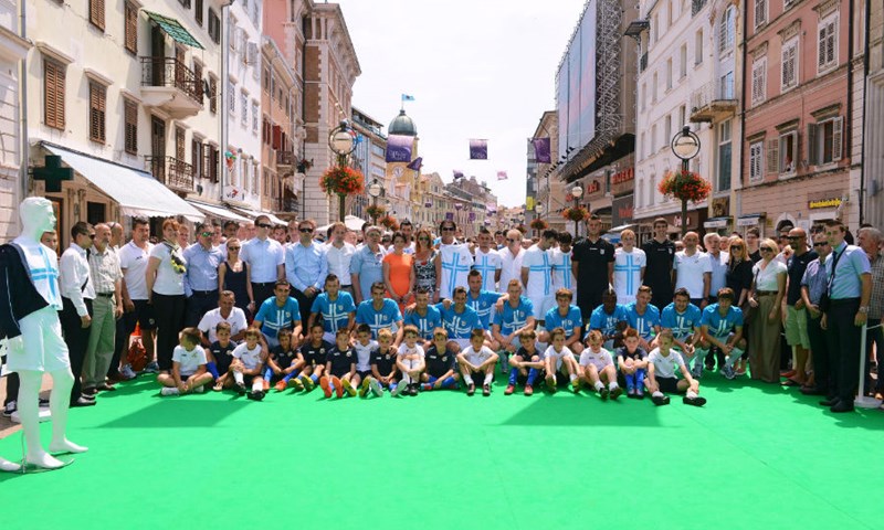 Rijeka prezentirala dresove i predstavila momčad