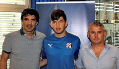Kapetan Dinamovih juniora potpisao prvi profesionalni ugovor s klubom