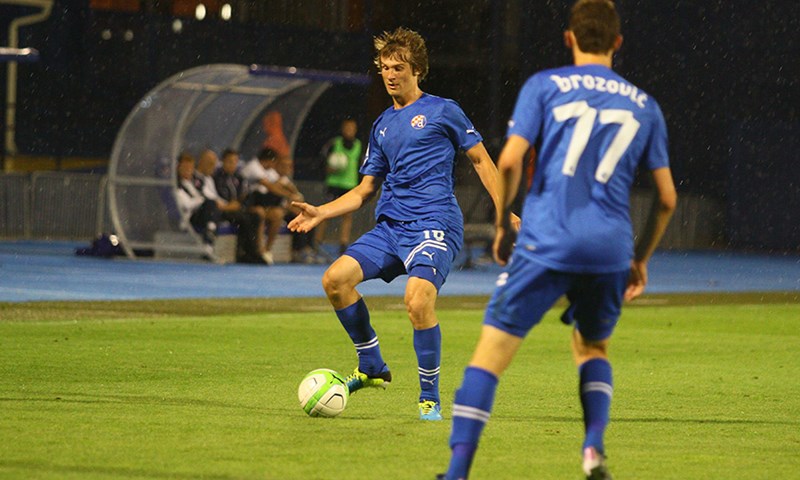 Dinamo potvrdio Jedvajev prijelaz u Romu, mladi stoper seli u Italiju