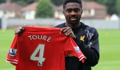 Kolo Toure: "Suarez bi trebao ostati, Liverpool je vrhunski, pobjednički klub"