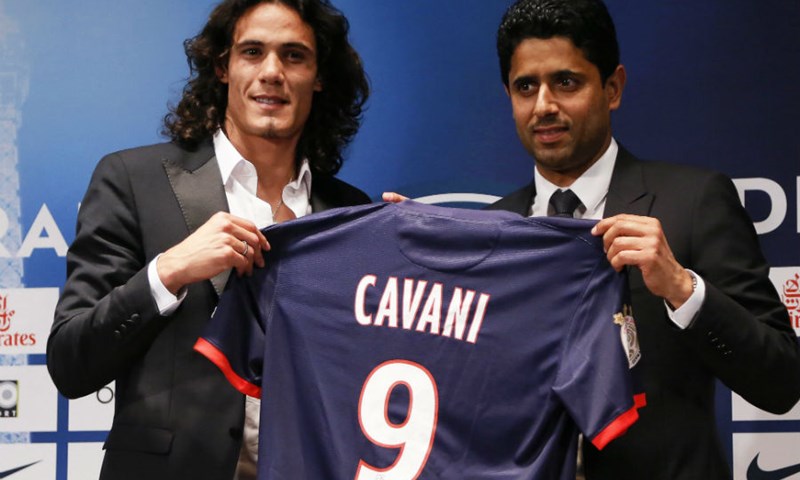 Edinson Cavani novi član PSG-a, Napoliju pozamašna odšteta
