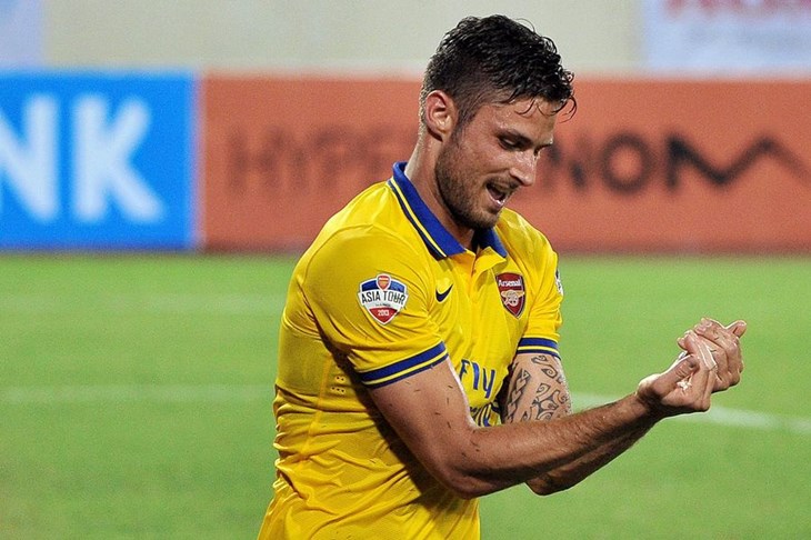 Video: Arsenal iznenadio Manchester City na Etihadu, West Ham razbio Hull u Londonu